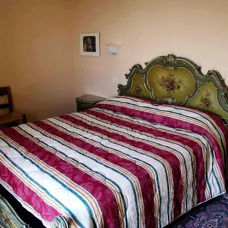 Vakantiehuis Palazzo Cansacchi Monte Campano